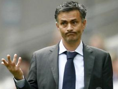 «Καμπάνα» τριών αγωνιστικών στον Μουρίνιο