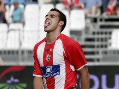 Με πρωταγωνιστή τον Νεγρέδο η Σεβίλλη