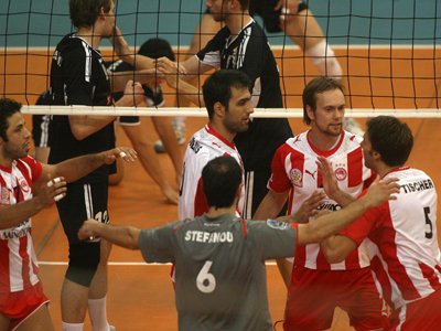 Με Τζούριτς και Μίλκοβιτς ο Ολυμπιακός, 3-1 τον ΠΑΟΚ