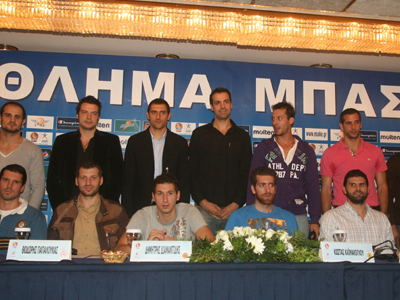 Α1: Αντάλλαξαν ευχές