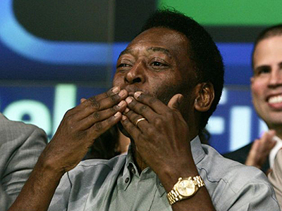 Pele: Δεν αξίζει να παίρνεις τον Maradona στα σοβαρά