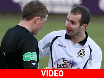 Δύσκολη η δουλειά του διαιτητή…