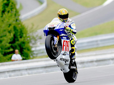 ΜotoGP: 100 το αλεπουδάκι; 110 ο Rossi!