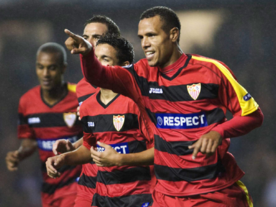 Μεγάλες νίκη για Λιόν και Σεβίλλη