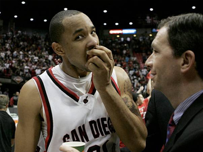 Ανακοίνωσε Wade η Καβάλα…