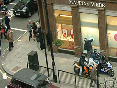 Κινηματογραφική ληστεία μέρα – μεσημέρι