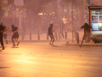 Κατέφθασαν οι πρώτοι ξένοι διαδηλωτές