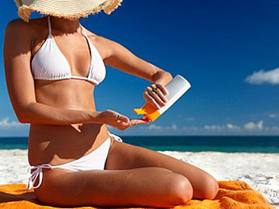 “Προσοχή στα αντηλιακά”, συνιστούν οι ειδικοί