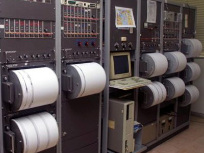 Αναβαθμίζεται το δίκτυο επιταχυνσιογράφων