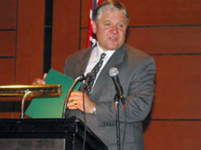 Ο ομογενής Τζιμ Καρύγιαννης υπουργός Πολυπολιτισμού του Καναδά