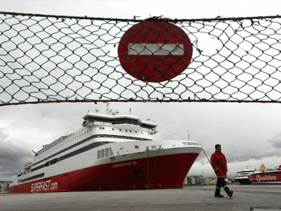 Οι μηχανικοί του εμπορικού ναυτικού στη συγκέντρωση