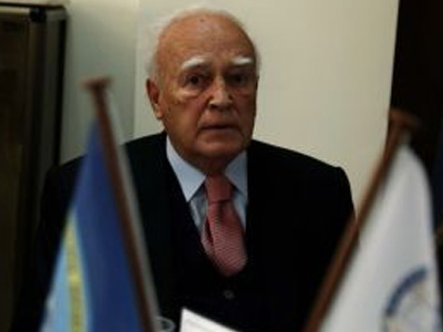 Ο Πρόεδρος της Δημοκρατίας στους άνδρες της Προεδρικής Φρουράς