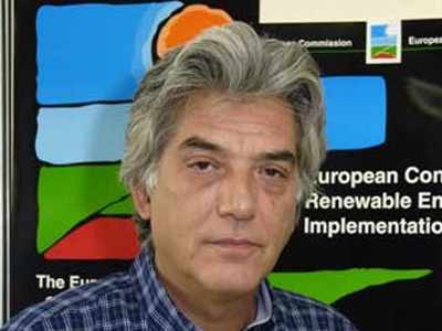 Ο καθηγητής Αρθούρος Ζερβός πάει για τη ΔΕΗ