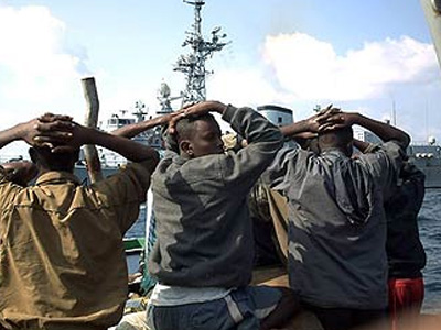 Η φρεγάτα «Αδριάς» κατά των πειρατών