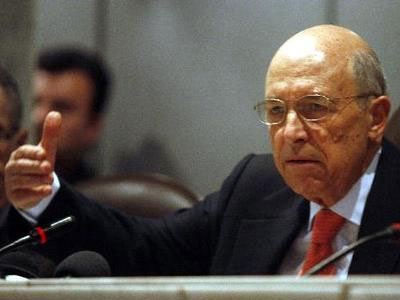 Η ώρα της Δικαιοσύνης για τον Σημίτη