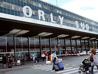 «Δεν υπάρχει έλλειψη σε καύσιμα στα γαλλικά αεροδρόμια»