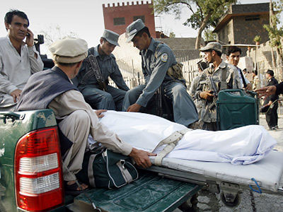 Πολύνεκρη επίθεση αυτοκτονίας στο Αφγανιστάν