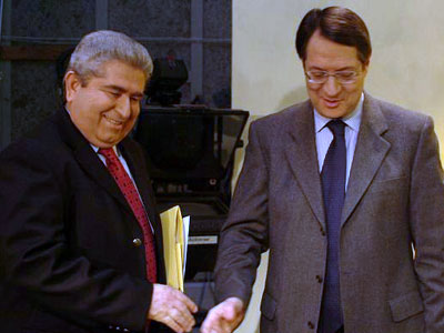 Aντιπαράθεση ΔΗΣΥ- Χριστόφια για Κυπριακό