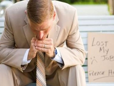 Ρεκόρ 26 ετών σπάει η ανεργία στις ΗΠΑ