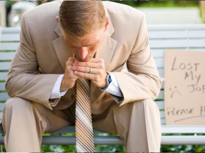 Συνεχίζουν να χάνονται εκατομμύρια θέσεις εργασίας λέει ο ΟΟΣΑ