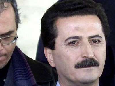 Εξετάζεται ο Ε. Μαλέσιος για τη Siemens