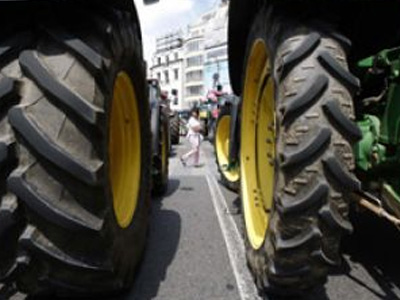 Αρνητικοί οι αγρότες για τα μέτρα της κυβέρνησης