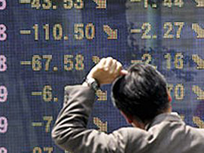 Με νέα πτώση έκλεισε η εβδομάδα στο ΧΑ