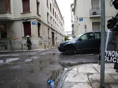 Απολογούνται κατηγορούμενοι για τον «Επαναστατικό Αγώνα» Απολογούνται κατηγορούμενοι για τον «Επαναστατικό Αγώνα»