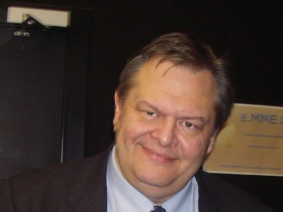 Σκληρό παζάρι για τα Ναυπηγεία