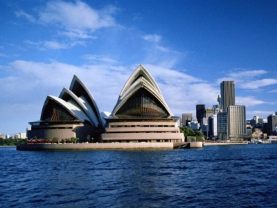 Μεταναστεύουν οι Έλληνες στην Αυστραλία;