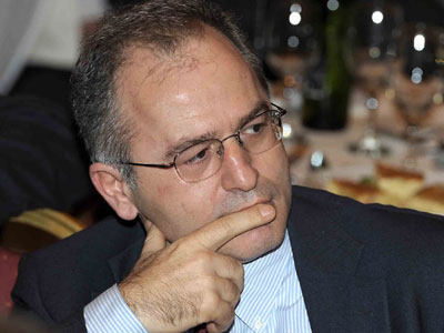 «Δικαίωμα εθνικής κυριαρχίας ο φράκτης στον Έβρο»