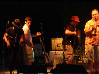 Ελληνικό συγκρότημα στα Σκόπια