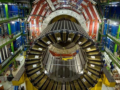 Και πάλι σε λειτουργία ο επιταχυντής του CERN
