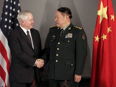 «Ο στρατός της Κίνας δεν αποτελεί απειλή»