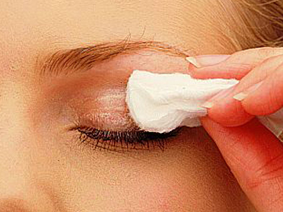 Γρήγορη λύση για πρησμένα μάτια