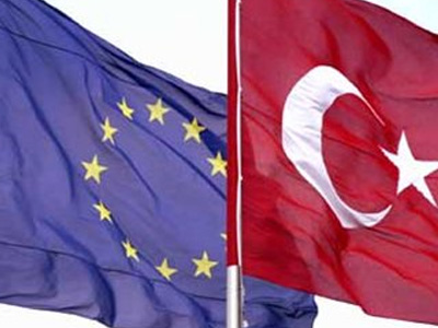 Οι παραβιάσεις στο Αιγαίο στο «στόχαστρο» της Κομισιόν