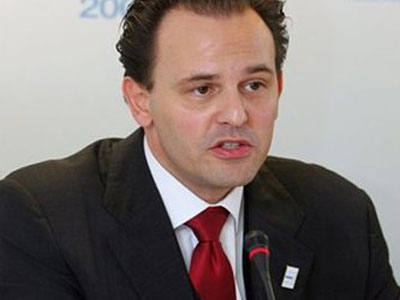 «Να μπει τέλος στα προνόμια ορισμένων»