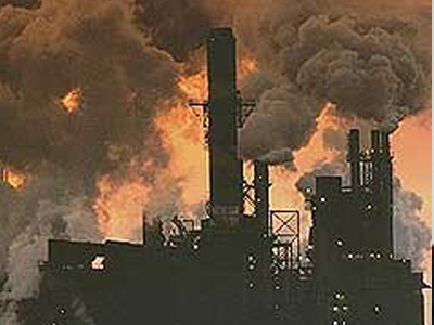 Στο Ευρωπαϊκό Δικαστήριο για ρυπογόνες βιομηχανίες