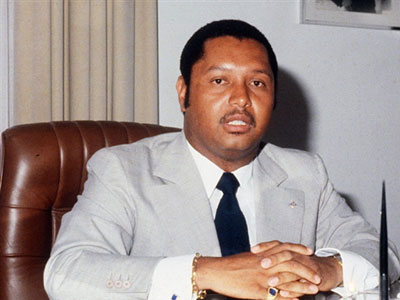 «Επέστρεψα για να βοηθήσω τον λαό»