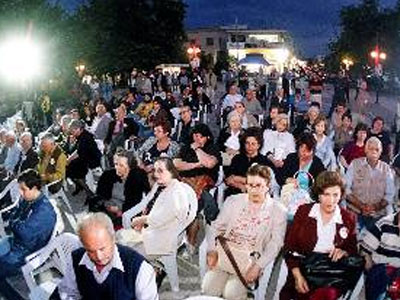 Στους «δρόμους» οι αρχηγοί κομμάτων