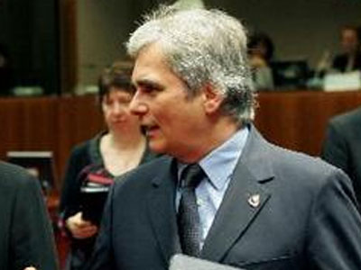 Ο Β. Φάιμαν ξανά πρόεδρος των Σοσιαλιστών στην Αυστρία