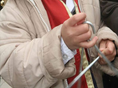 Πρωτοχρονιάτικα κάλαντα στους πολιτικούς