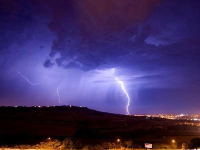 Βοήθεια από την ΕΕ ζητά η Γαλλία για τις καταιγίδες