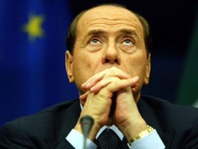 Αποσύρεται νομοσχέδιο υπέρ του Μπερλουσκόνι
