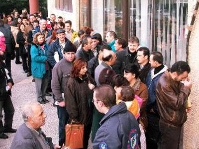 Σύσκεψη για τους ανέργους στο Υπουργείο Εργασίας