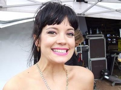 H Lily Allen γράφει για τη «Bridget Jones»
