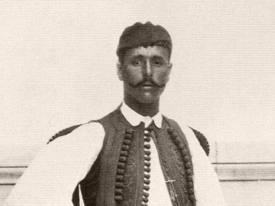 Ανδριάντας του Σπύρου Λούη στη Μελβούρνη