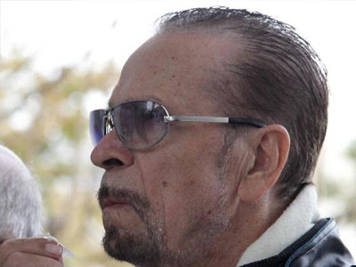 Βιβλίο-φωτιά από τον Φώτη Μεταξόπουλο