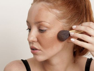 Μακιγιάζ στο μέτωπο