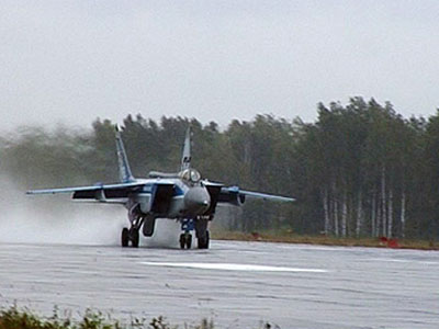 Όπλα στον Τσάβες προσφέρει η Ρωσία